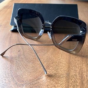 NEW AUTHENTIC FENDI FF0317/S - Black